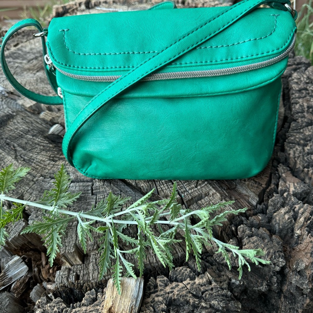 🔰⚜️ Relic Crossbody ⚜️🔰